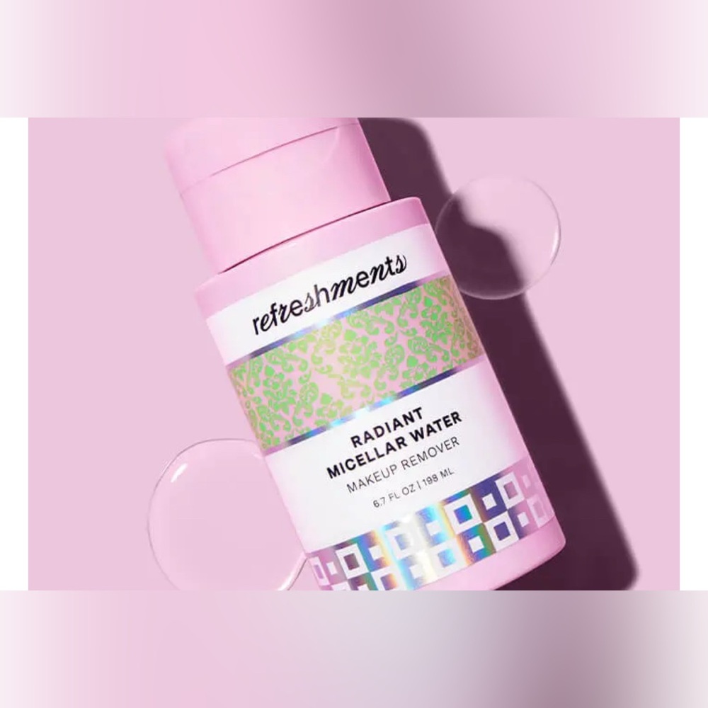 Refreshments Radiant Micellar Water